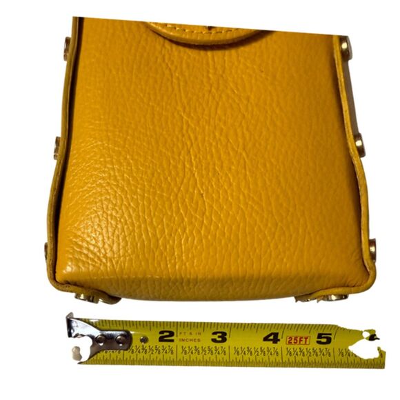 Vera Pelle Bee Leather Mustard Yellow Small Crossbody Bag - Picture 14 of 14